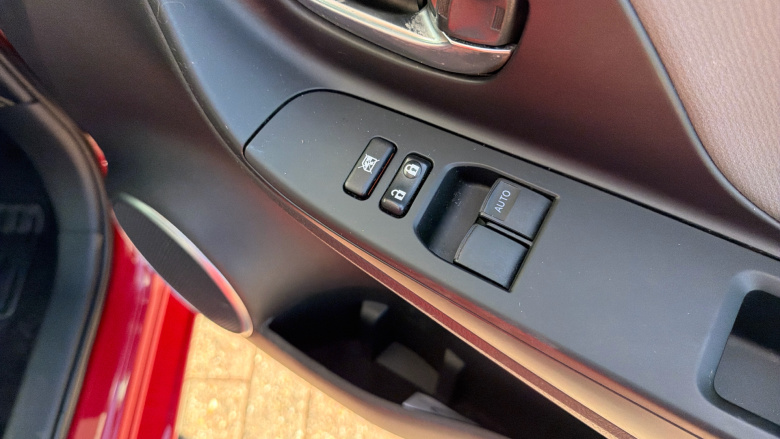 Toyota Yaris 1.5 Hybrid Icon 5dr CVT Hybrid Hatchback